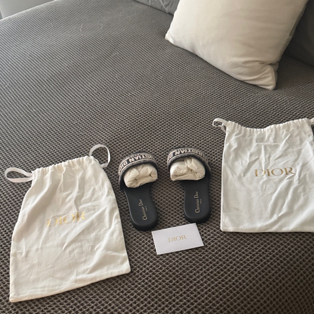 Dior Monochrome Slides with Dust Bags